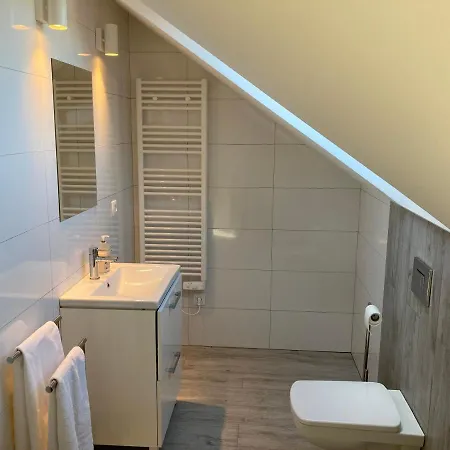 Lebska Ostoja Appartement Zarnowska